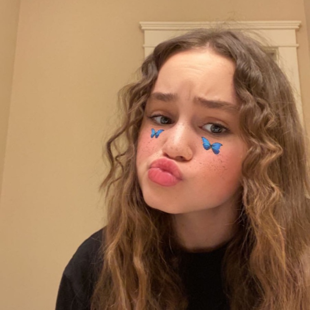 Meet your Posher, Julia